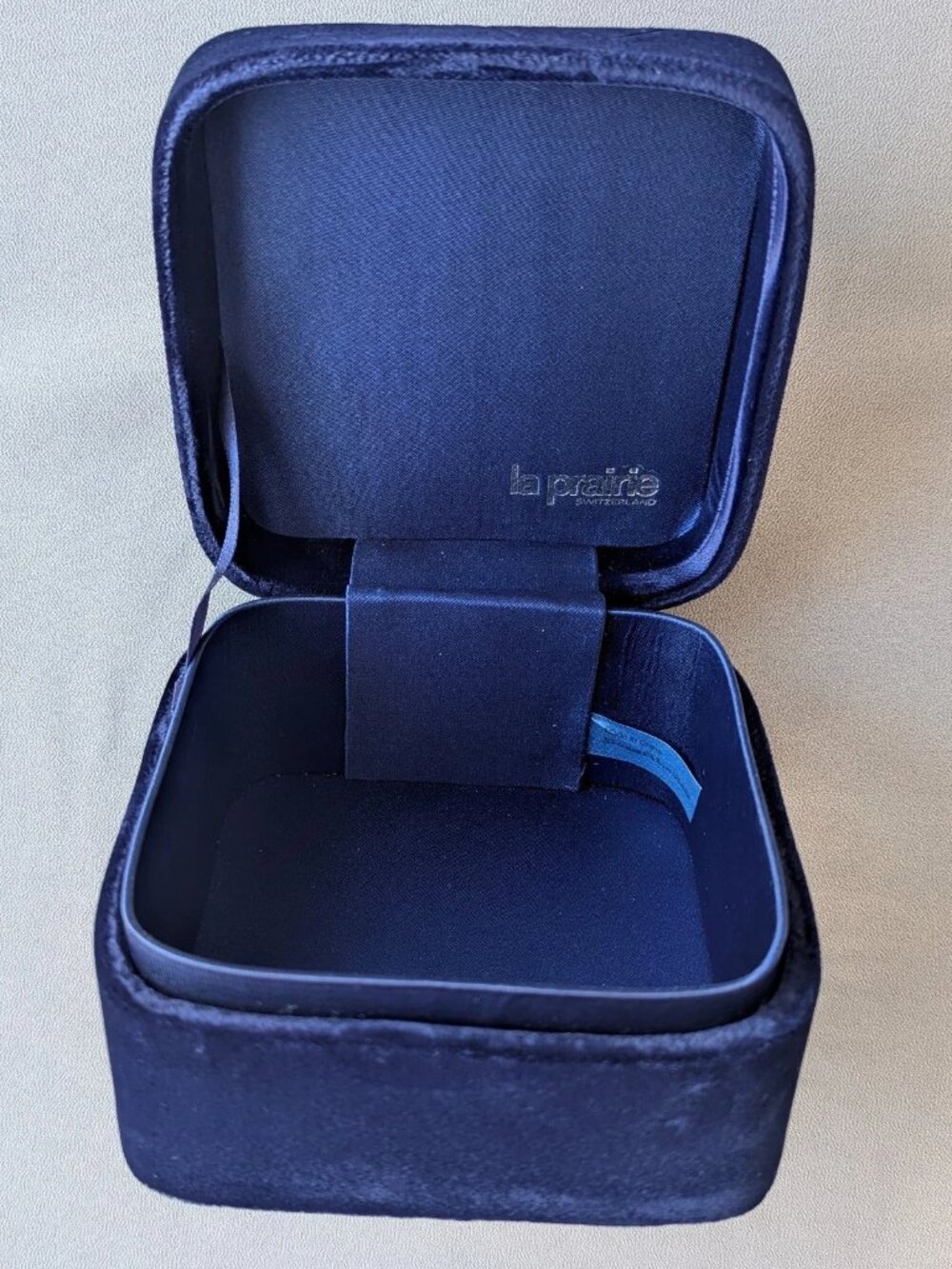 Authentic La Prairie Empty Gift Box Velvet Navy 5"x5"x3. 25" (13cm X 13cm X 8cm)
